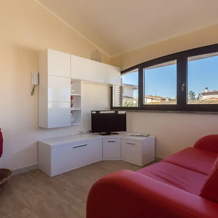 Anaelehouseapartments Ltb * 阿尔博里亚
