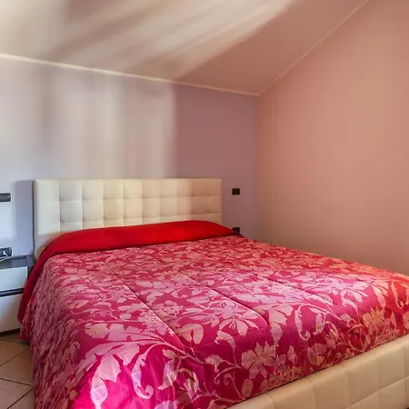 Anaelehouseapartments Ltb דירה