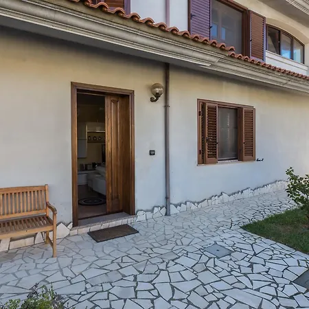 Anaelehouseapartments Ltb Appartement Arborea