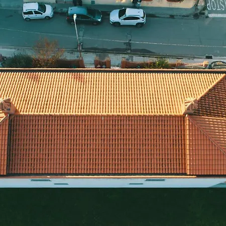 Anaelehouseapartments Ltb * ארבוראה