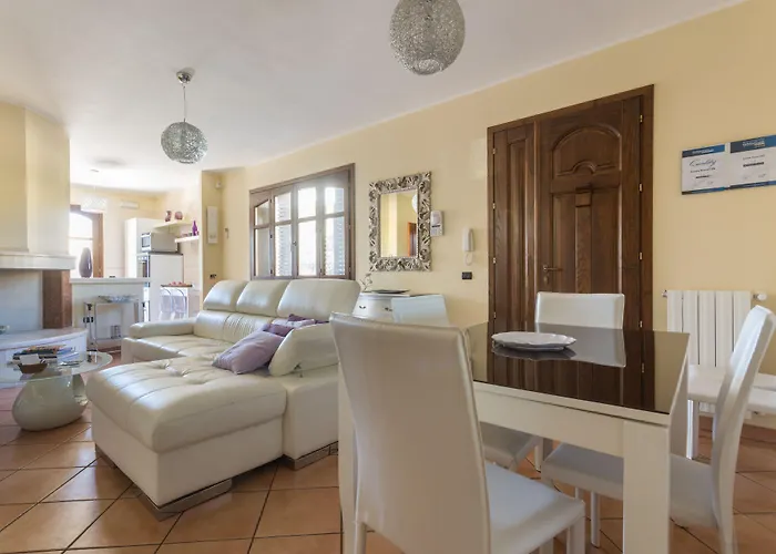 Anaelehouseapartments Ltb *