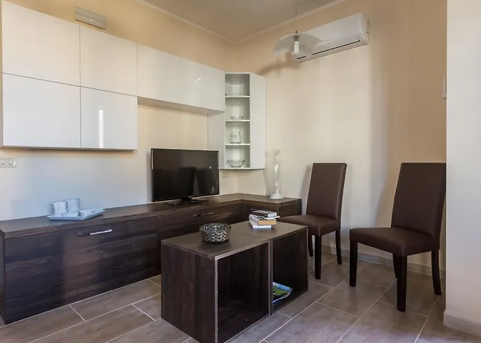 Anaelehouseapartments Ltb
